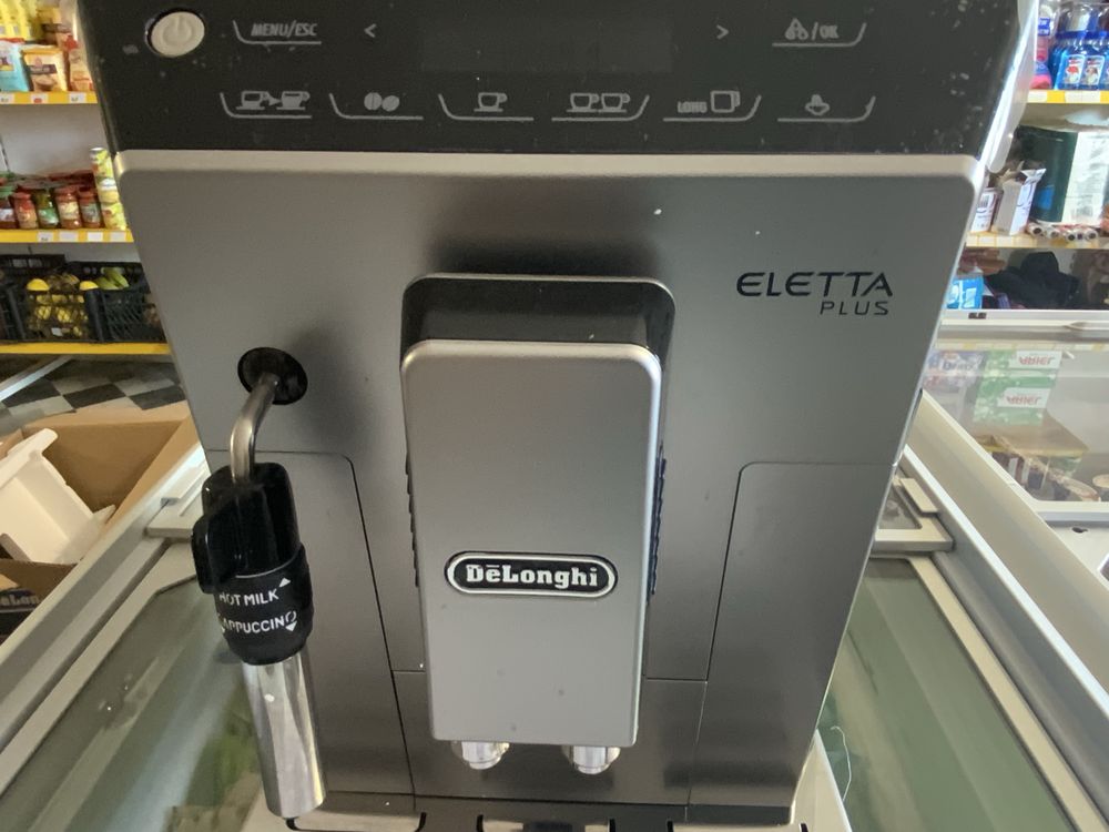 Expressor Automat De'longhi Eletta Plus ECAM 44.620 S,1450W,15 bar,1.8