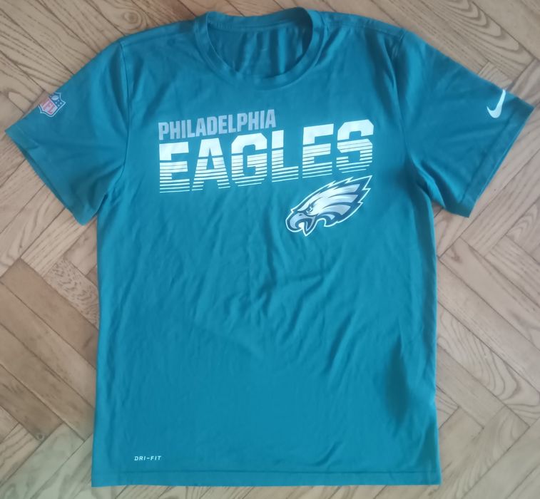 NFL, ръгби и американски футбол дрехи/артикули