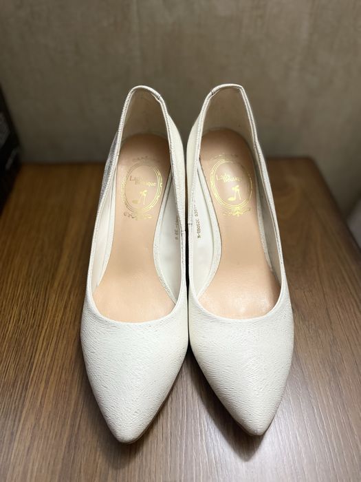 Kelin tufli, Turetskiy sifatli