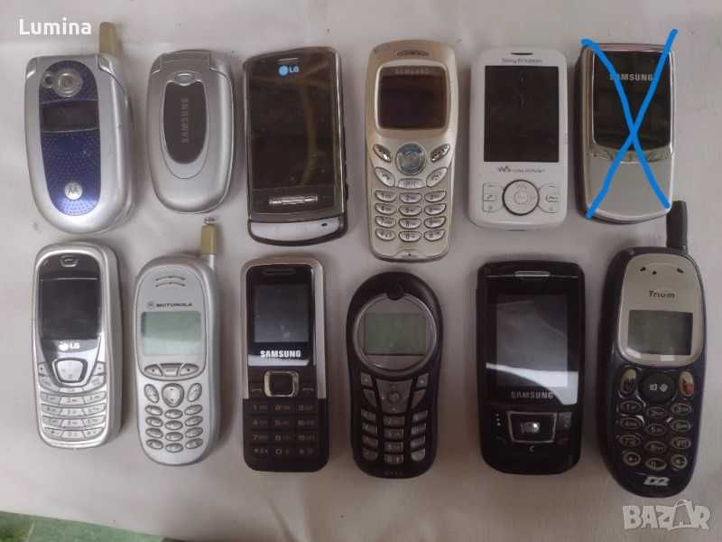Телефони, много от тях работещи