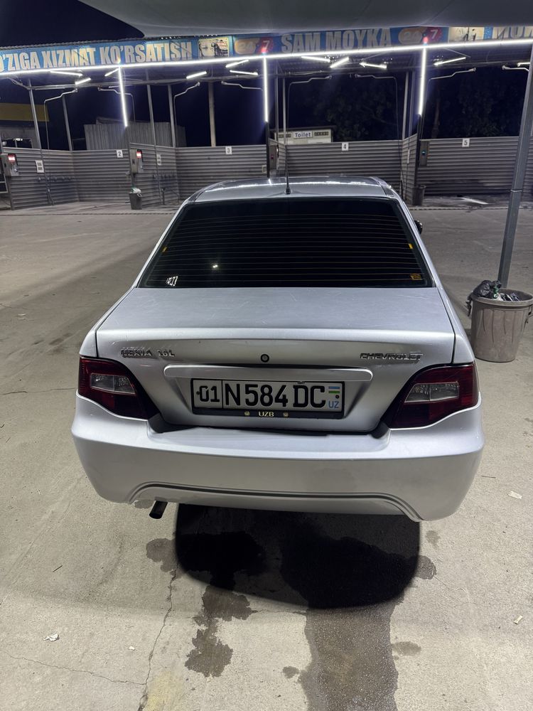 Nexia 2 dons 1.6