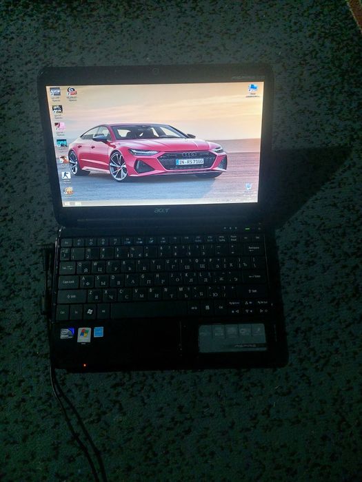 Aser aspire one netbook