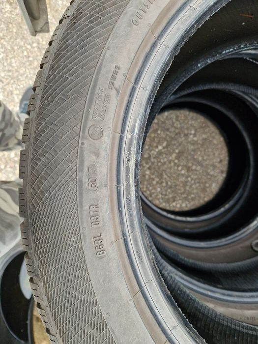 Гуми 235/55/18 дот 17