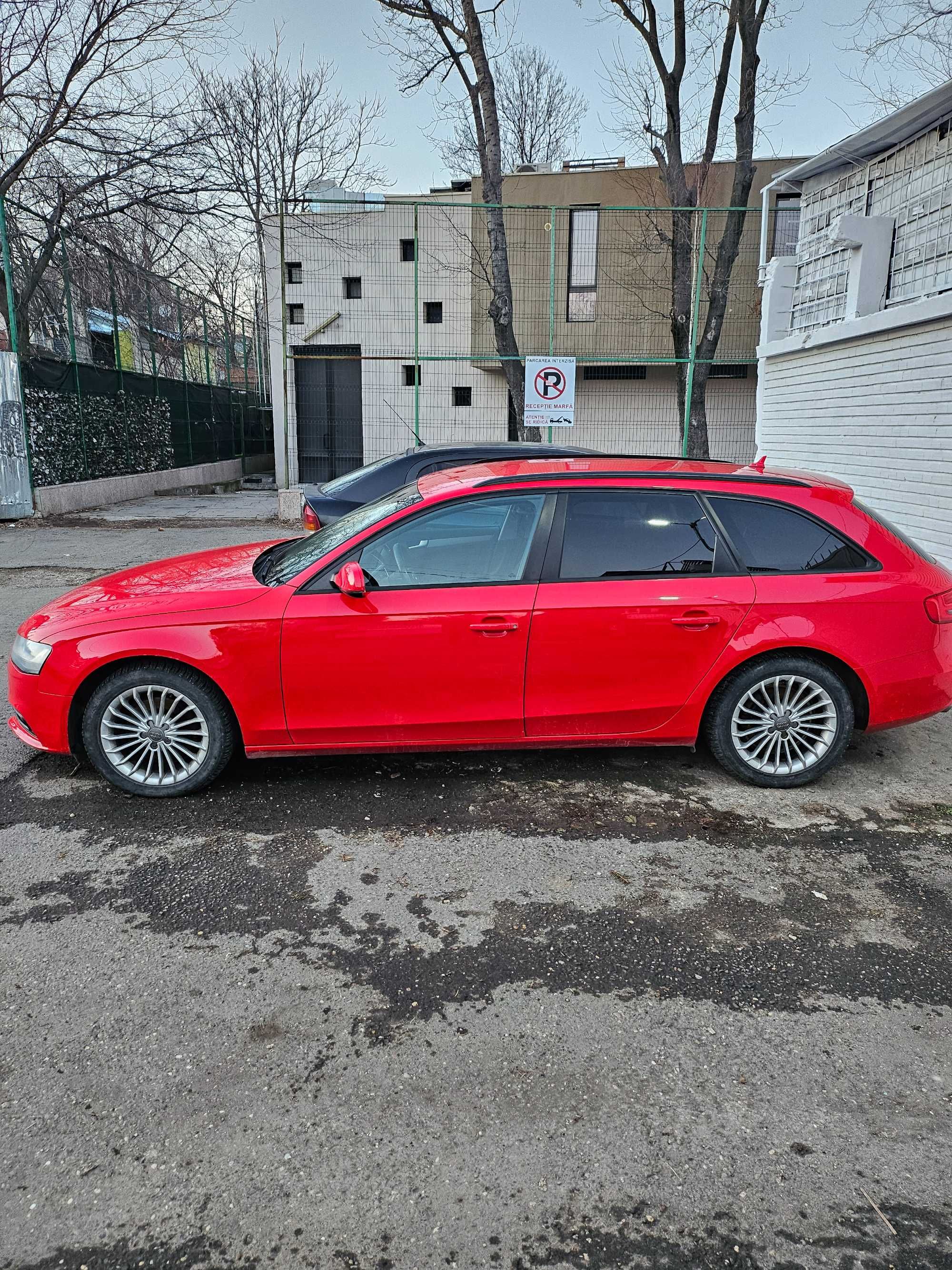 Audi A4 Avant   b8 facelift