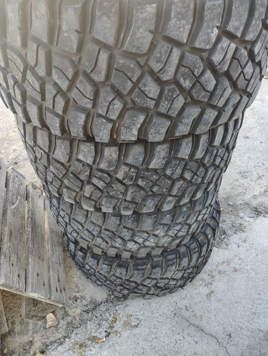 Гуми офроуд 265/60/18