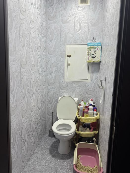 Срочно продается квартира в Янгихаётском районе 9 худуд