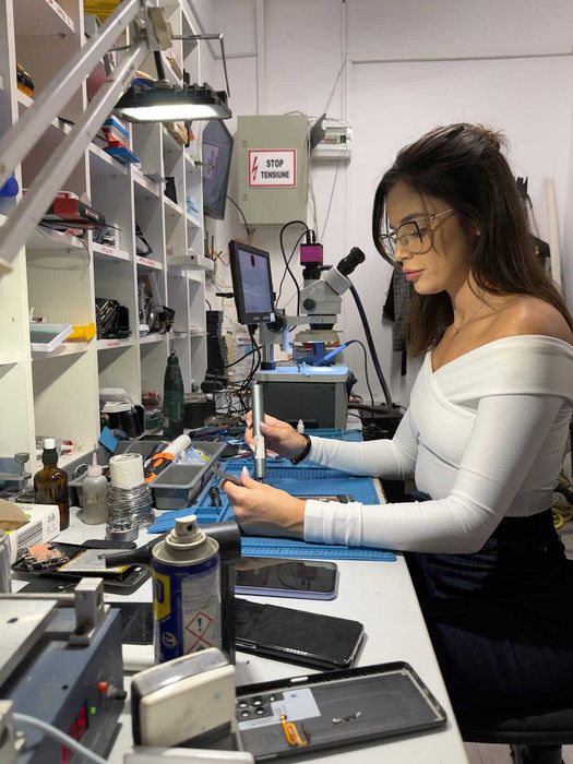 Service GSM - Reparații telefoane Cluj – iPhone, Samsung -  Pe loc!