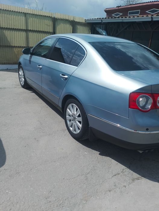 Vând Passat B6 2.0 tdi