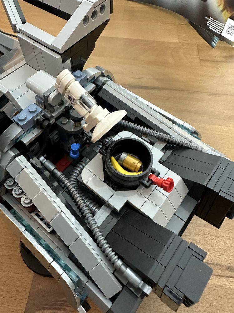 Original LEGO Back to the Future DeLorean Time Machine (Set 10300)