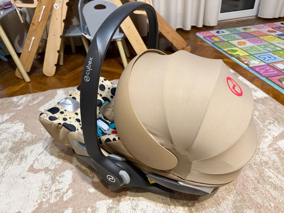 Столчеза кола Cybex Cloud Z i-size