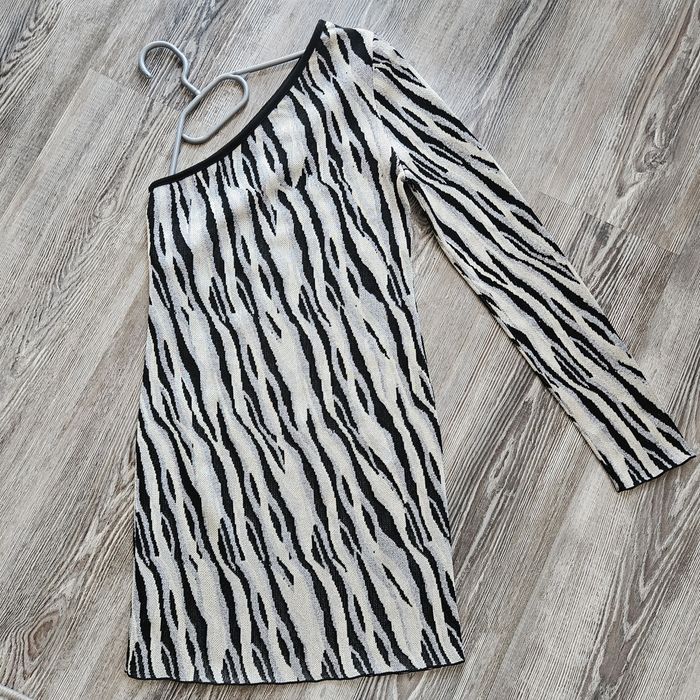 Рокля H&M размер  XS