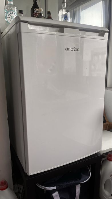 Frigider mic minifrigider Arctic