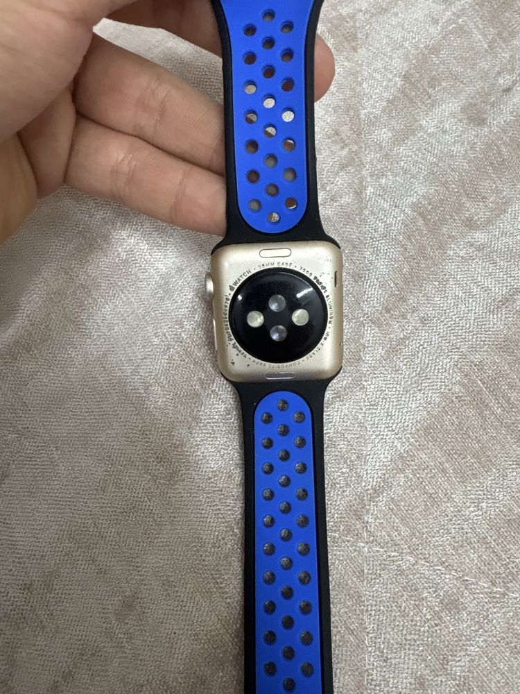 продаю apple series 2