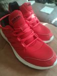 Adidas нови, номер 42