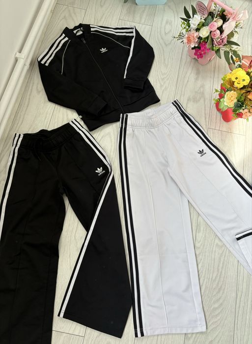 Lot Adidas Originals fete 8-9 ani