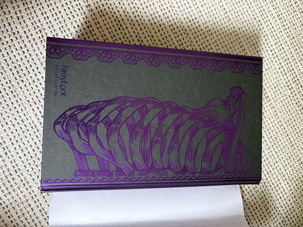The shadow bride Fairyloot специално издание