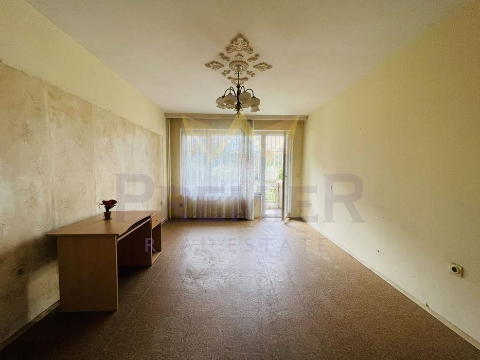 Продава се Четиристаен апартамент в Варна, Левски - 96 кв.м за 1458 €/кв.м - Снимка #6