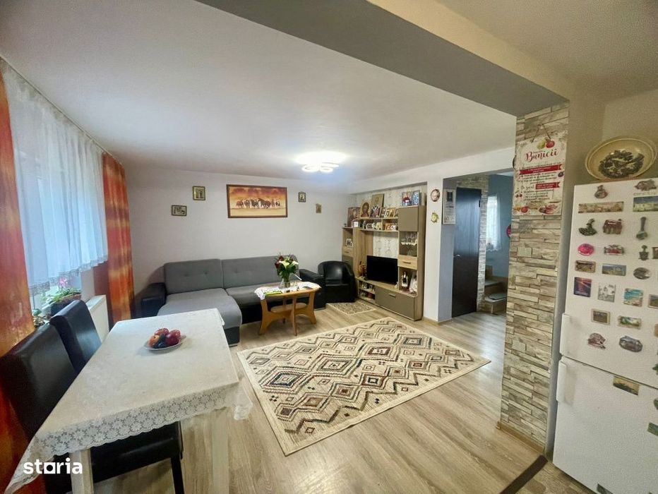 Oferta! Casa de vanzare 95 mp.+ 556 mp teren, Campenesti