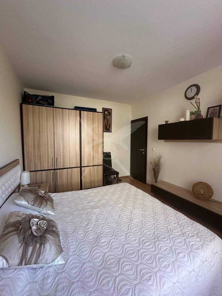 Продава се Двустаен апартамент в Свети Влас - 75 кв.м за 1160 €/кв.м - Снимка #3