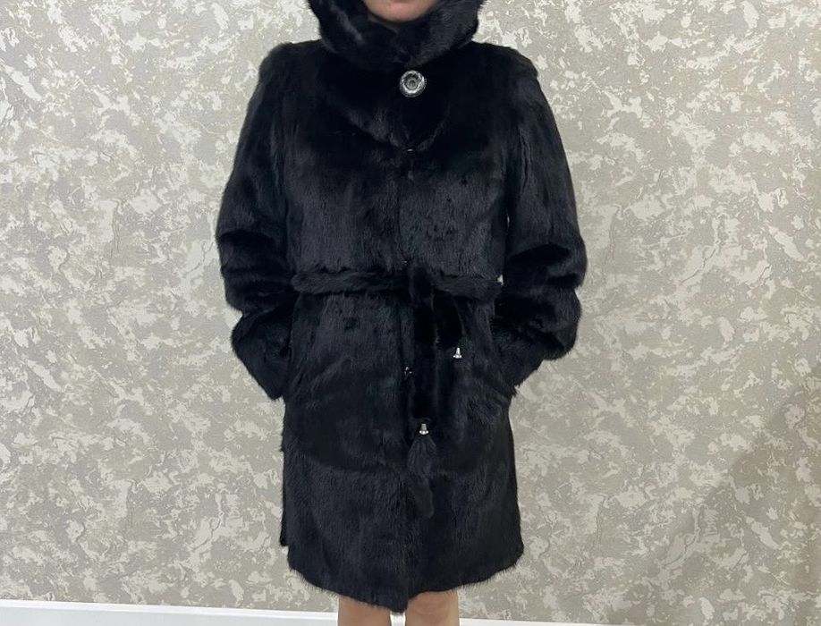 Продам норковую шубу