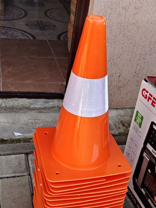 Conuri Relaxdays, set de 20 piese, fotbal, dresaj câini, conuri de mar