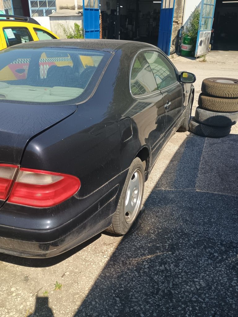 CLK W208 на части