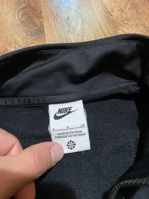 Nike black tracksuit