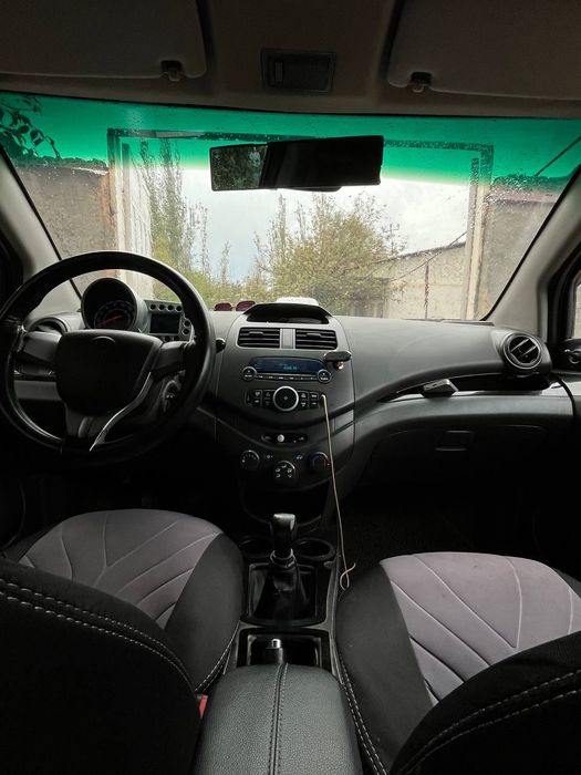 Spark 2011 srochno sotiladi