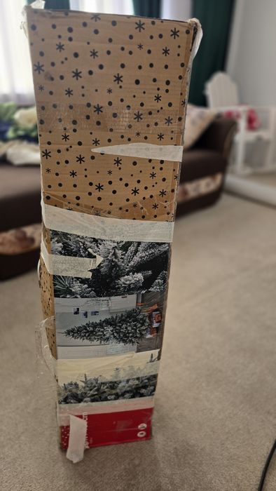 De vânzare  brad artificial cu zapada