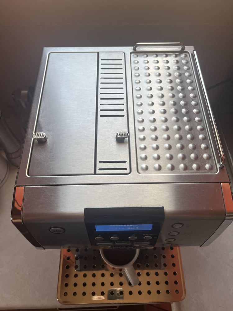 DeLonghi PrimaDonna Кафе-Автомат/Кафе-Машина
