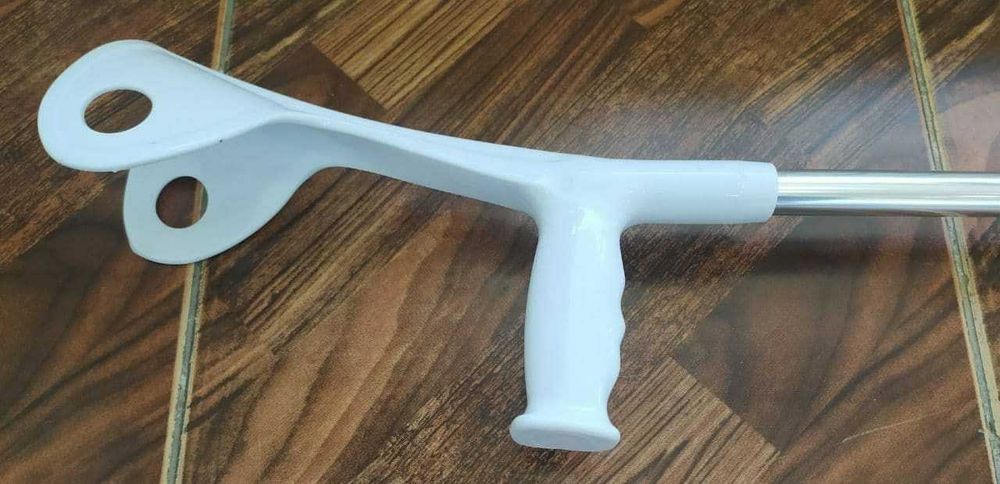 Доставка. Налокотник, костыль под локоть, трость