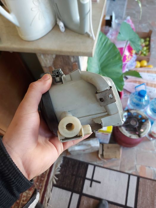 Халогени за мерцедес w210 нямат счупено два броя