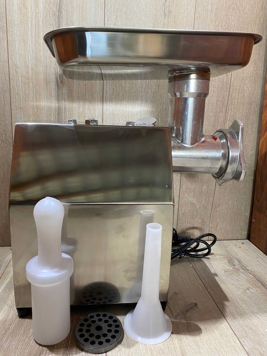Masina tocat carne MK-12 profesionala 799 lei