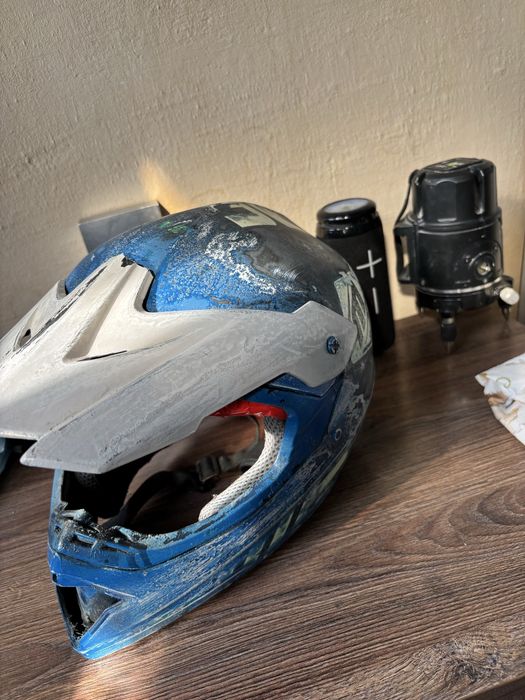 Эндуро шлем продам