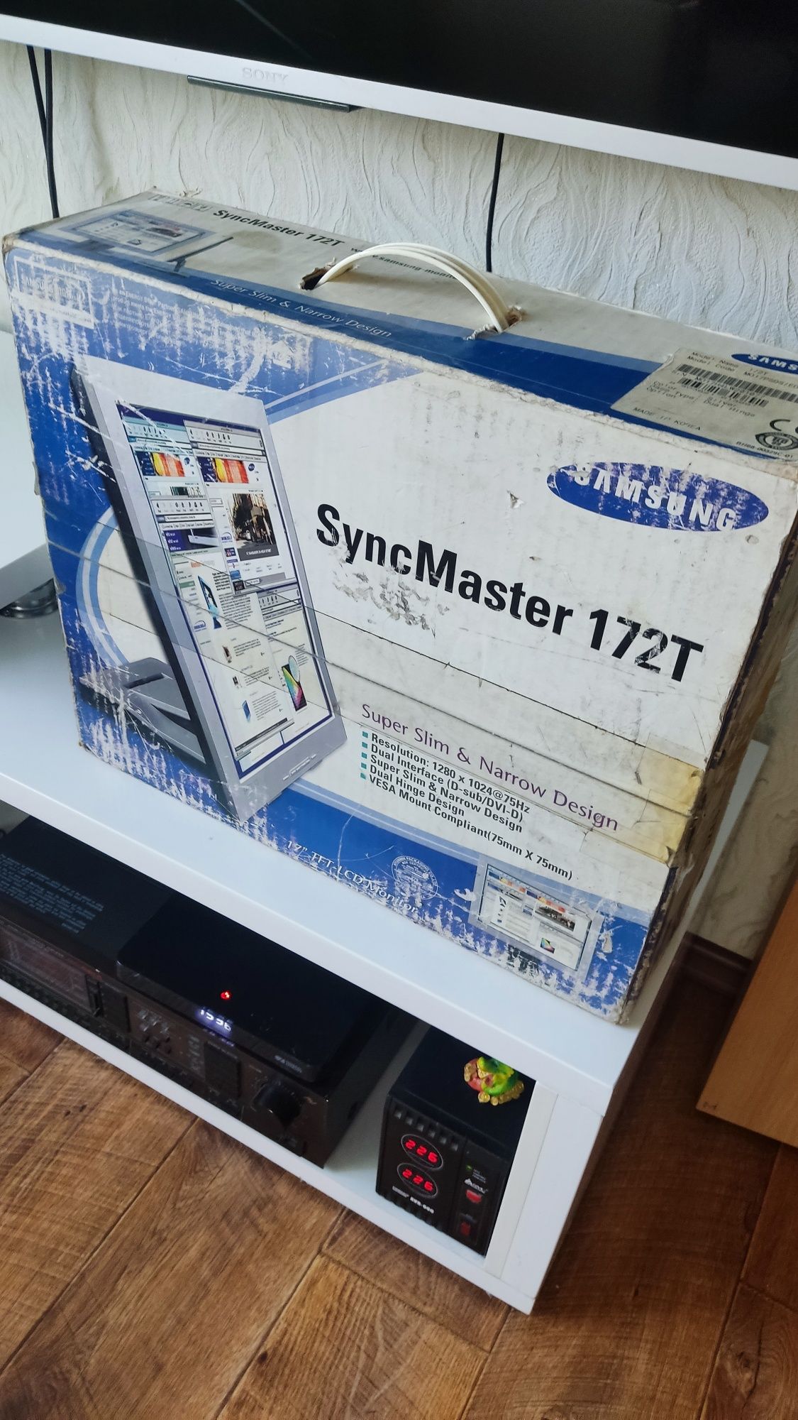 Продам монитор для компьютера