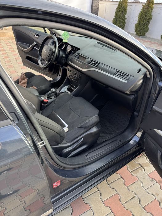 Vand Citroen c 5 accept si variante