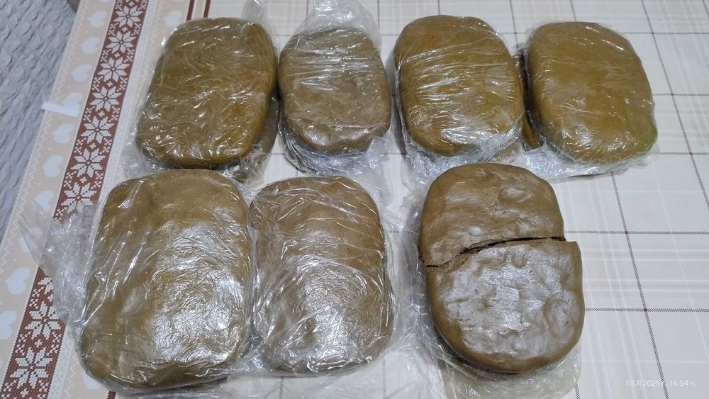 Пчелен прополис/ клей/