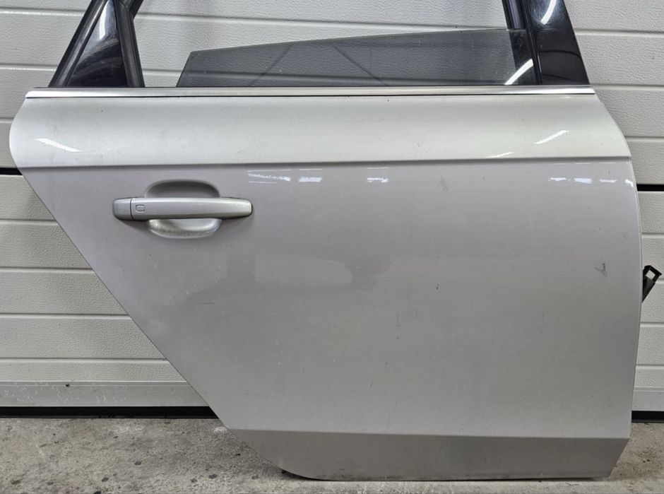 Usa Dreapta fata/Spate /Stanga Spate Audi A4 B8.5 Variant/ breck LX7W