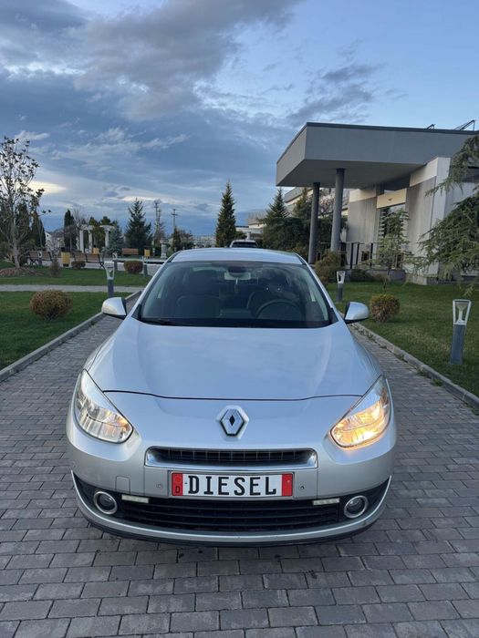 Renault Fluence 2010 navi  clima