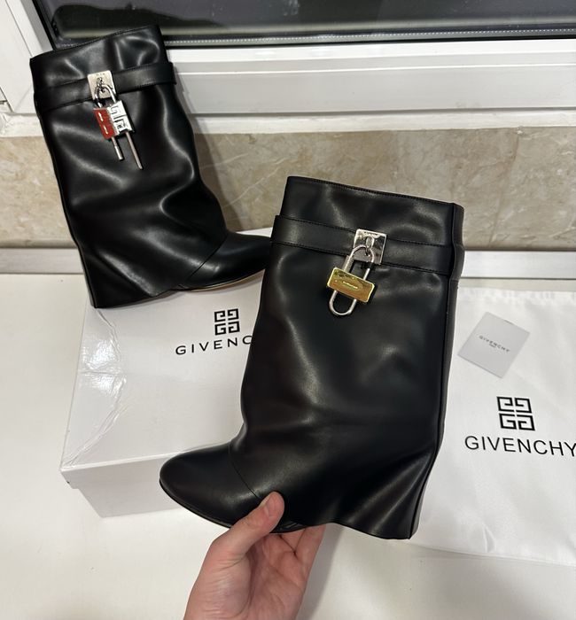 Givenchy Shark Ankle Boots 38
