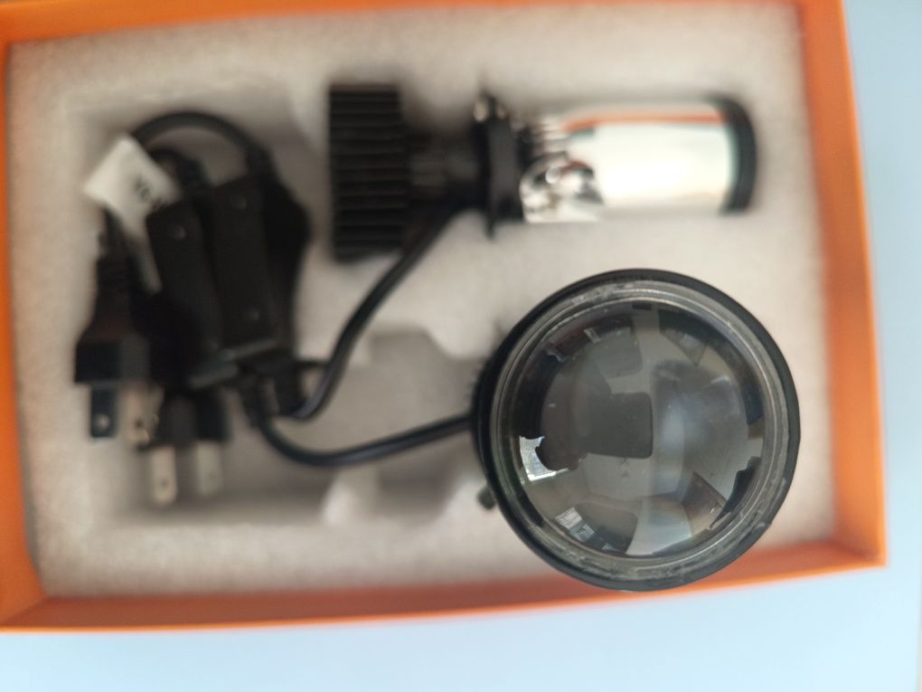 Комплект лупи Bi Led H4, Лед крушки H4 LED