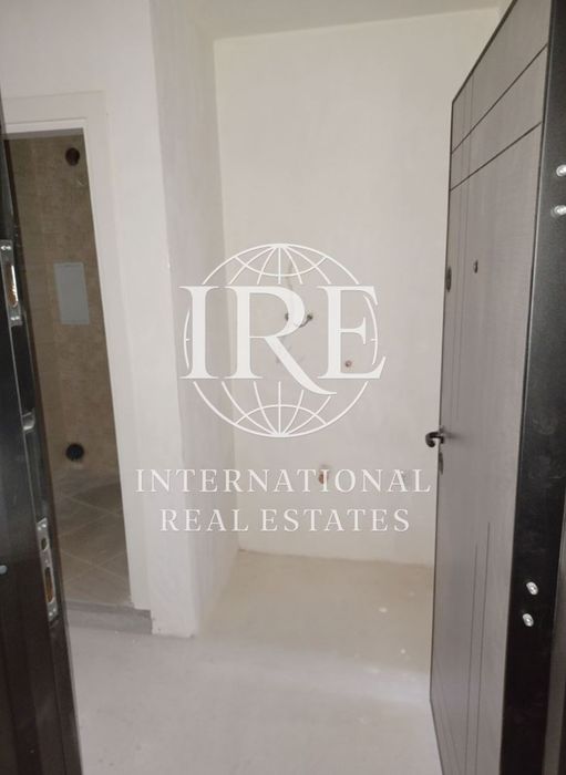 Продава се Двустаен апартамент в Варна, Трошево - 43 кв.м за 2187 €/кв.м - Снимка #4