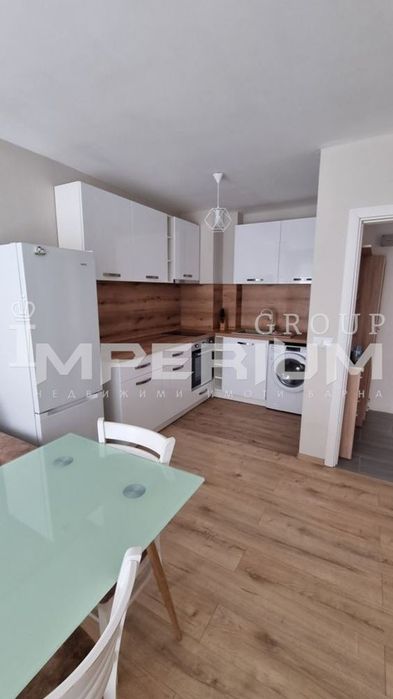 Дава се под наем Двустаен апартамент в Варна, Кайсиева градина - 50 кв.м за 367.2 € - Снимка #1