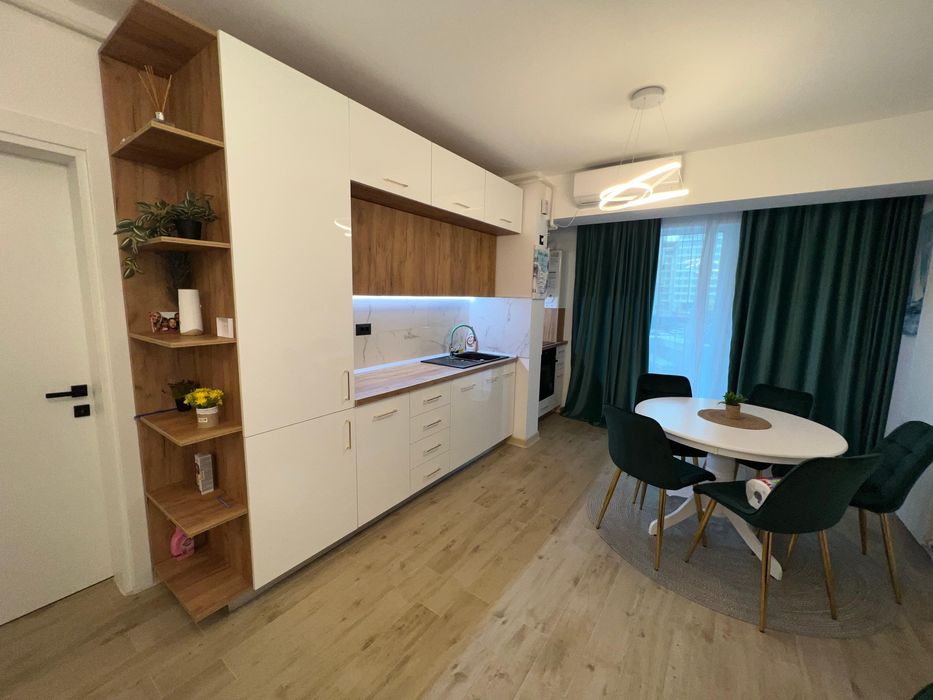 Apartament de inchiriat cu vedere la mare in complexul Alezzi Infinity