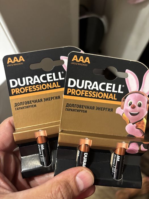 Батарейки Duracell AA, AAA, CR2032, CR2016.