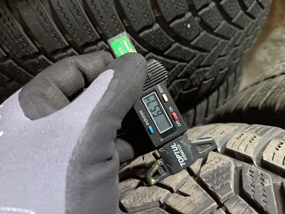 Anvelope MS iarna 215 55 18 hankook 2021 6. 5mm