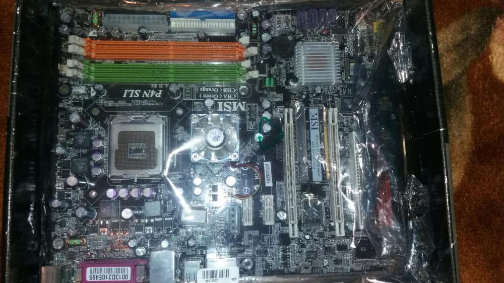 Placa de baza asus p4n-e SLI