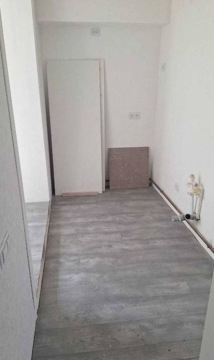 Квартира на Ц5-Финан иститут  2*3/4/4 общ пл 52м ,новый ремонт