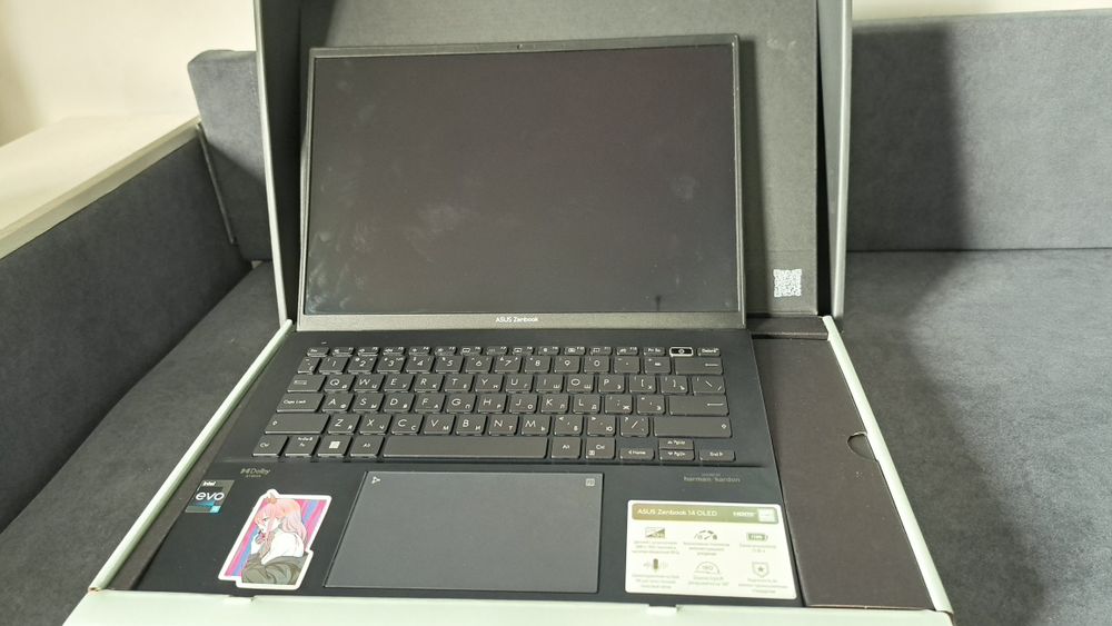 Ноутбук Zenbook 14  oled