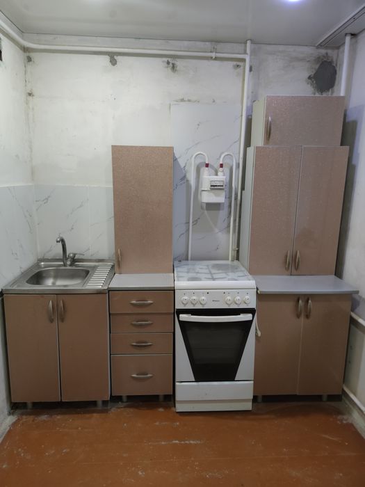 Продам Кухонный гарнитур